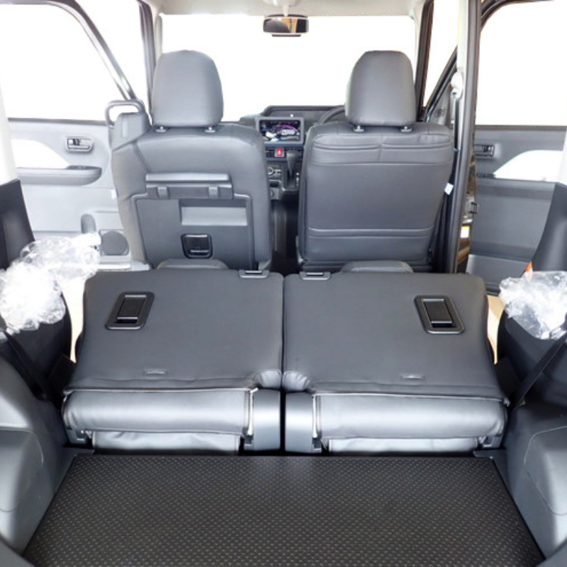 (ブラック) シートカバー Clazzio Jr タントエグゼ L455S / L465S (H21/12-H22/10) クラッツィオ ED-0676 X / X-スペシャル / L