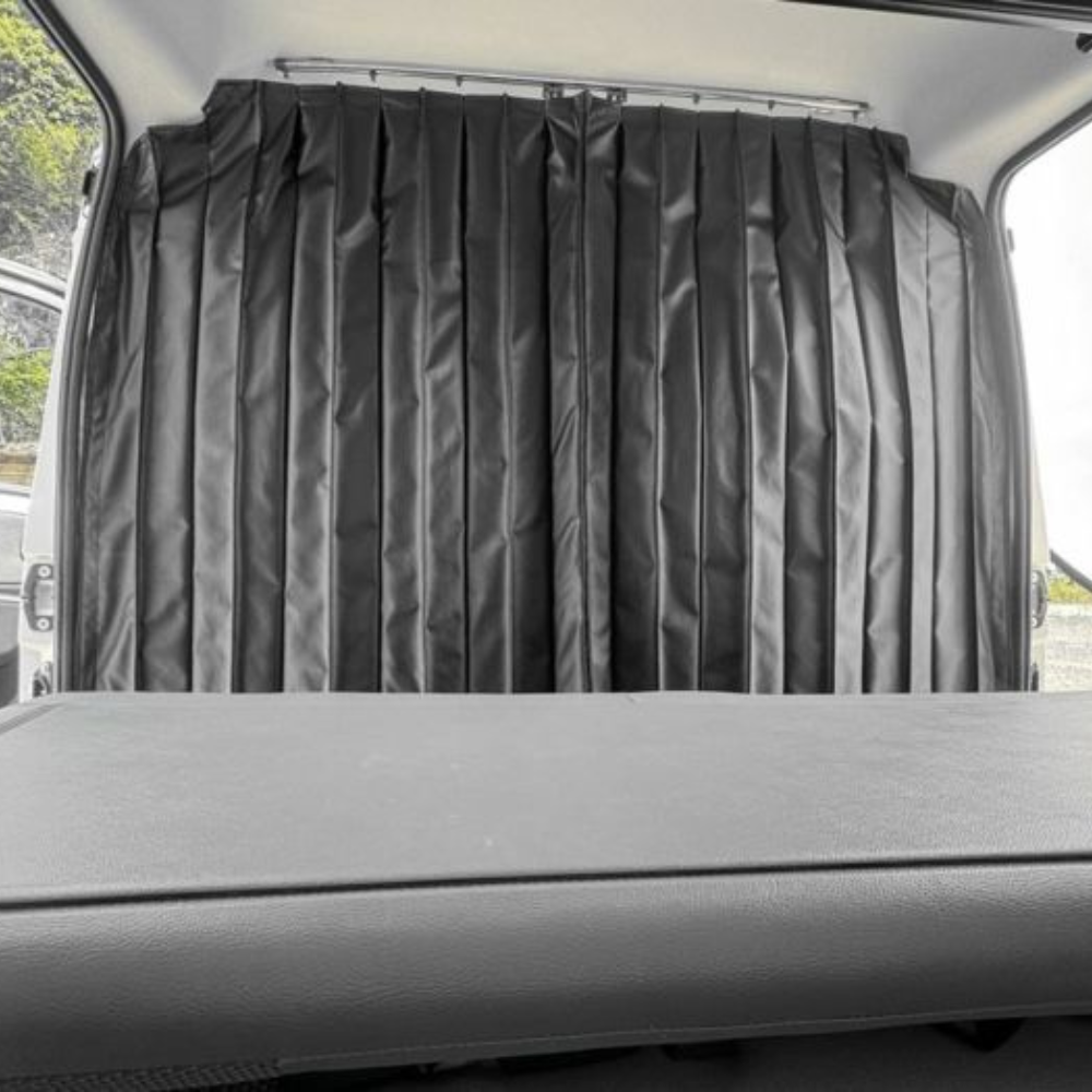 後列のプライベートを守る (ブラック) 間仕切りカーテン タウンエース S403後期 R2/9- SHINKE f5349c01 GL / DX 車 カスタム パーツ 冷房が効く