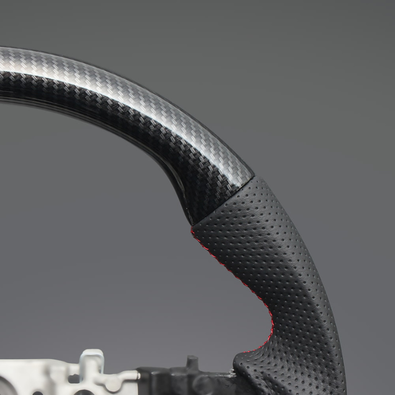 ユーロステッチ採用 (カーボン調xレッドステッチ) 純正交換ガングリップステアリング ルーミー 900系 R2/9-後期専用 LS199 トール/ジャスティ取付可