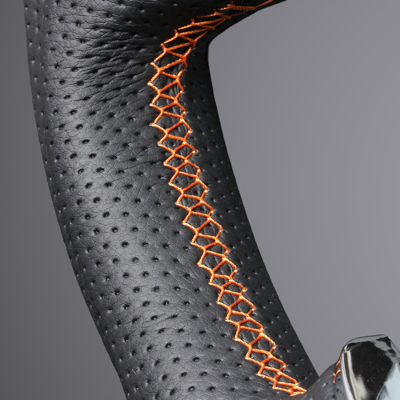 高品質の証ユーロステッチ採用 (カーボン調xオレンジステッチ) 純正交換ガングリップステアリング デリカD5 CV系 前期  H19/1-H30/12 LS296