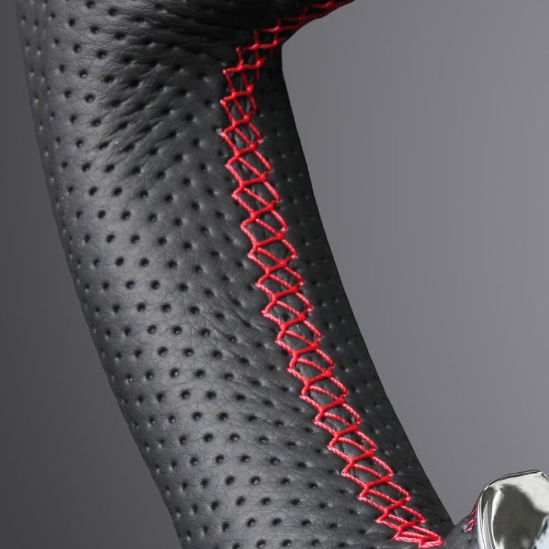 高品質の証ユーロステッチ採用 (カーボン調xレッドステッチ) 純正交換ガングリップステアリング デリカD5 CV系 前期  H19/1-H30/12 LS298