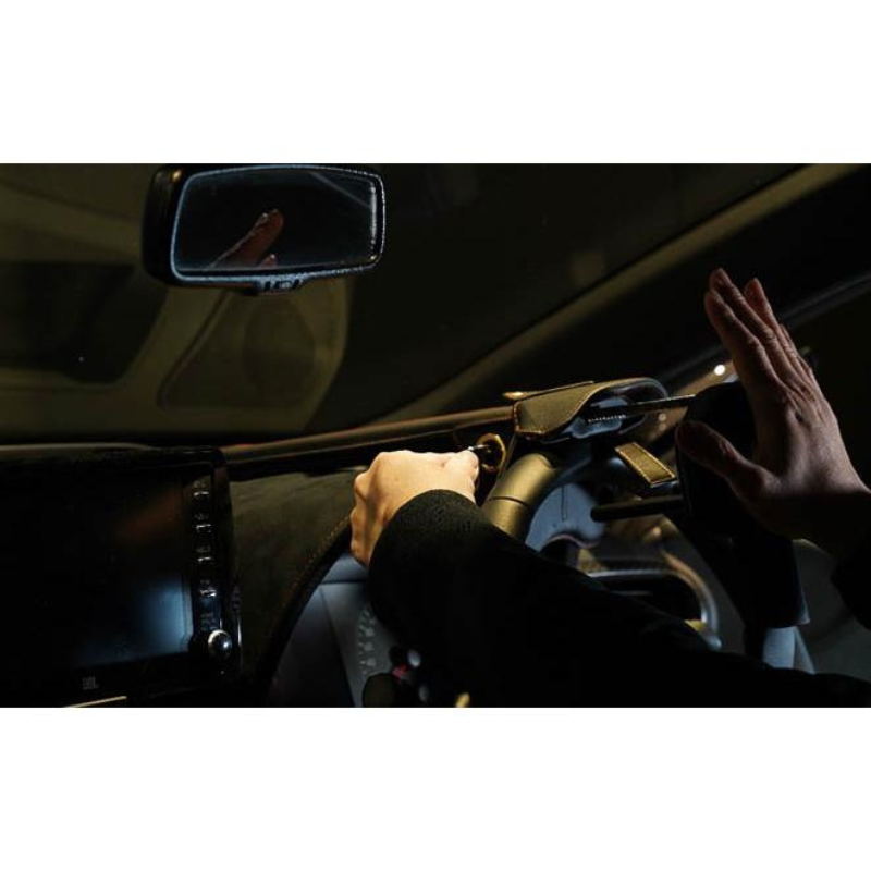 納車祝 贈り物に ステアリングロック リバーシブルタイプ 適合確認済 レクサス IS 30系 2013/05- TOM'S トムス 45300-TS001 盗難防止に 高級仕様