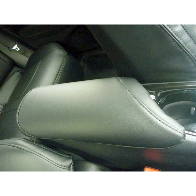 C-HR【ブラック】Clazzio クラッツィオシートカバーClazzio Jr TOYOTA C-HR (H29/12-) ガソリン車用