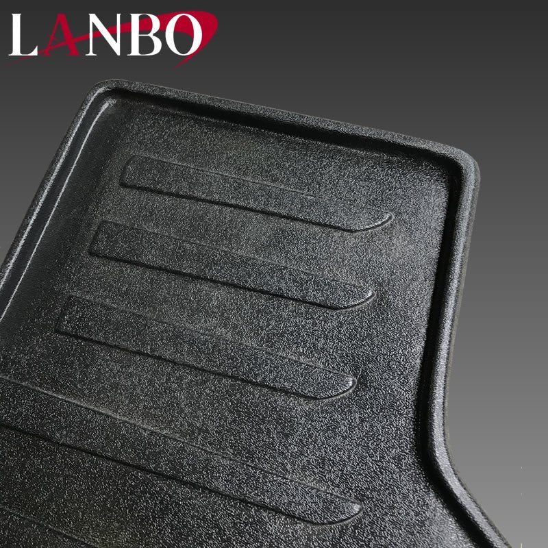 【汚れ防止 アウトドア等にお勧め!】LANBO ランボ 3Dラゲッジマット ノア ヴォクシー 80 エスクァイア (H26/1-)