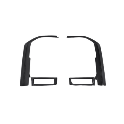 リアバンパーと統一感を (マットブラック) テールランプフレームガーニッシュ2P 左右セット ランドクルーザー 250系 R6/4- LANBO WD104171