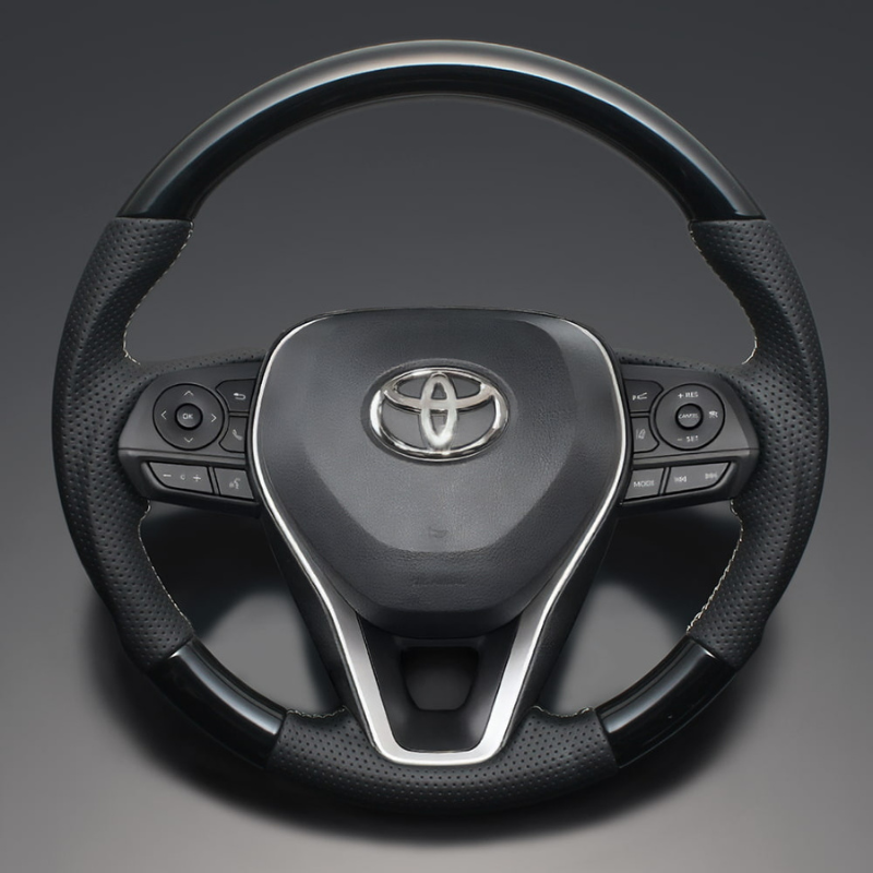 高品質の証ユーロステッチ採用 (ピアノブラックxシルバーステッチ) 純正交換ガングリップステアリング カローラスポーツ/ツーリング 210系 H30/6- LS186