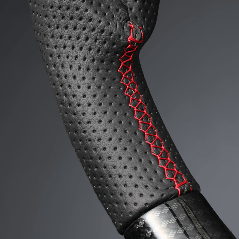 高品質の証ユーロステッチ採用 (カーボン調xレッドステッチ) 純正交換ガングリップステアリング カローラスポーツ/ツーリング 210系 H30/6- LS187