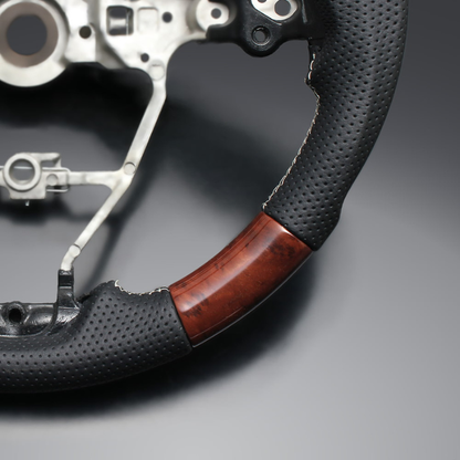 高品質の証ユーロステッチ採用 (茶木目xシルバーステッチ) 純正交換ガングリップステアリング クラウン 220系 H30/-R4/7 LS189