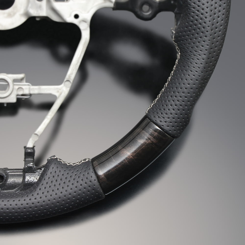 高品質の証ユーロステッチ採用 (マホガニ調黒木目xシルバーステッチ) 純正交換ガングリップステアリング カローラスポーツ/ツーリング 210系 H30/6- LS204