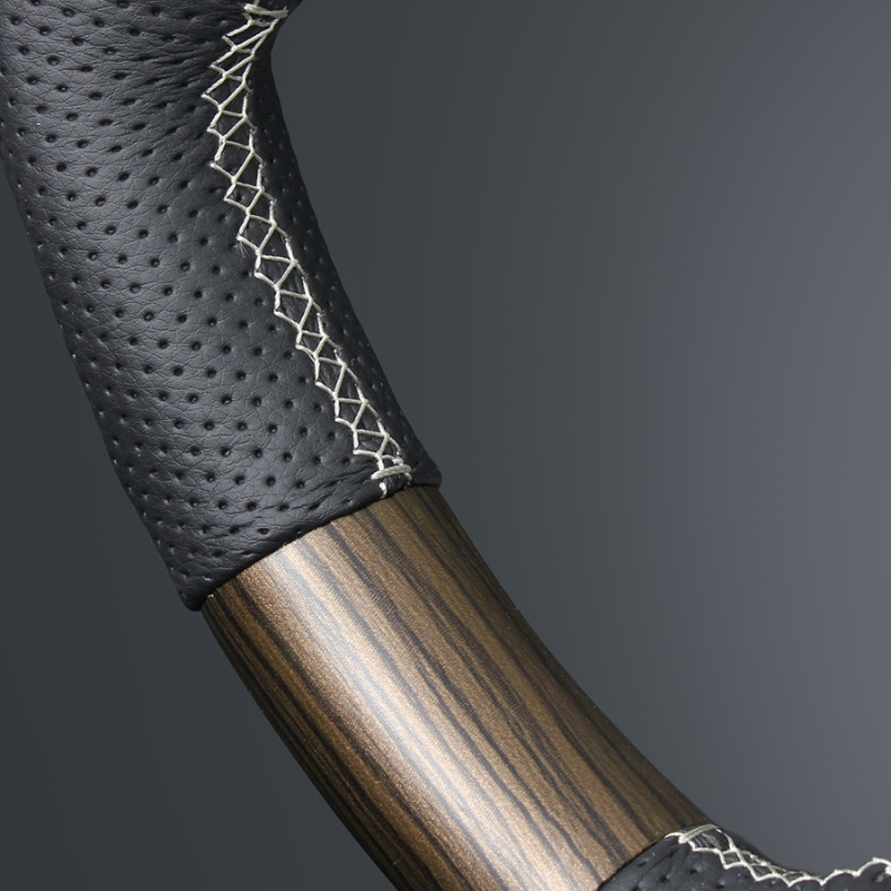 高品質の証ユーロステッチ採用 (ウォールナット茶木目xシルバーステッチ) 純正交換ガングリップステアリング クラウン 220系 H30/-R4/7 LS205