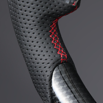 ユーロステッチ採用 (カーボン調xレッドステッチ) 純正交換ガングリップステアリング アイシス ZGM10系 H16/9-H29 LS194 純正3スポークデザインのみ対応