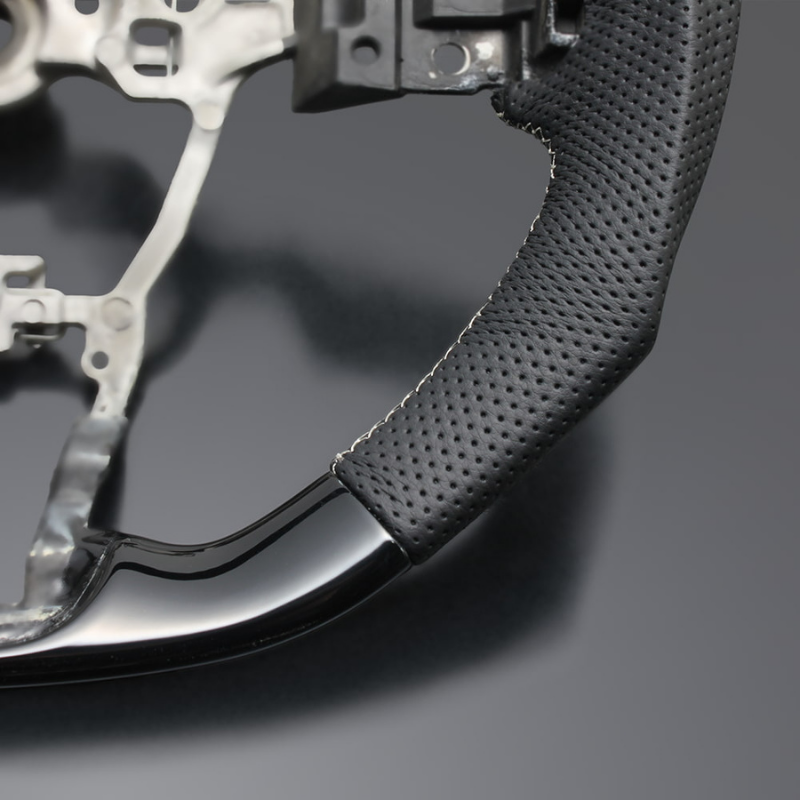 ユーロステッチ採用 (ピアノブラックxシルバーステッチ) ガングリップステアリング ルーミー 900系 R2/9-後期専用 LS198 トール/ジャスティ取付可