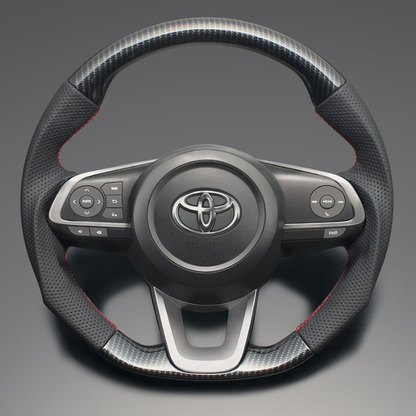 ユーロステッチ採用 (カーボン調xレッドステッチ) 純正交換ガングリップステアリング ルーミー 900系 R2/9-後期専用 LS199 トール/ジャスティ取付可
