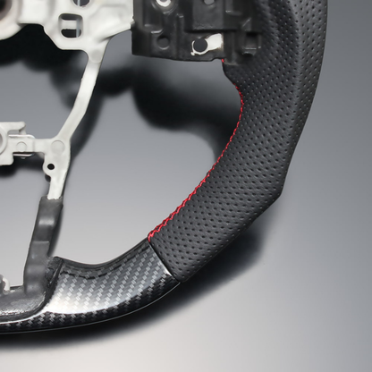 ユーロステッチ採用 (カーボン調xレッドステッチ) 純正交換ガングリップステアリング ルーミー 900系 R2/9-後期専用 LS199 トール/ジャスティ取付可