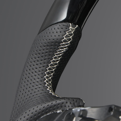 ユーロステッチ採用 (ピアノブラックxシルバーステッチ) 純正交換ガングリップステアリング GRカローラ 10系 LS206 GR専用 ヤリス/ヤリスクロス不可