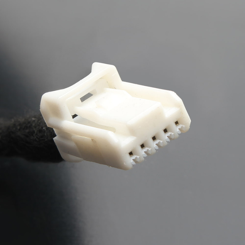 高品質の証ユーロステッチ採用 (ピアノブラックxシルバーステッチ) 純正交換ガングリップステアリング プリウス  60系 Gグレード専用 LS212