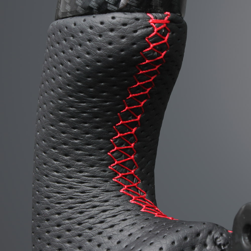 高品質の証ユーロステッチ採用 (カーボン調xレッドステッチ) 純正交換ガングリップステアリング プリウス  60系 Gグレード専用 LS213