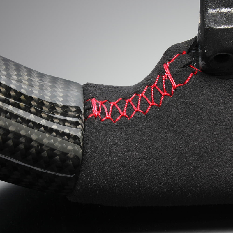 最上位モデル (艶ありリアルカーボン×アルカンターラBK×レッドユーロステッチ) D型ガングリップステアリング プリウス  60系 Gグレード専用 LS215