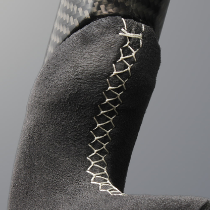 最上位モデル (艶有リアルカーボン×アルカンターラBK×シルバーステッチ) 純正交換ガングリップステアリング ランクル  300系 R3/8- LS225 ヒーター対応