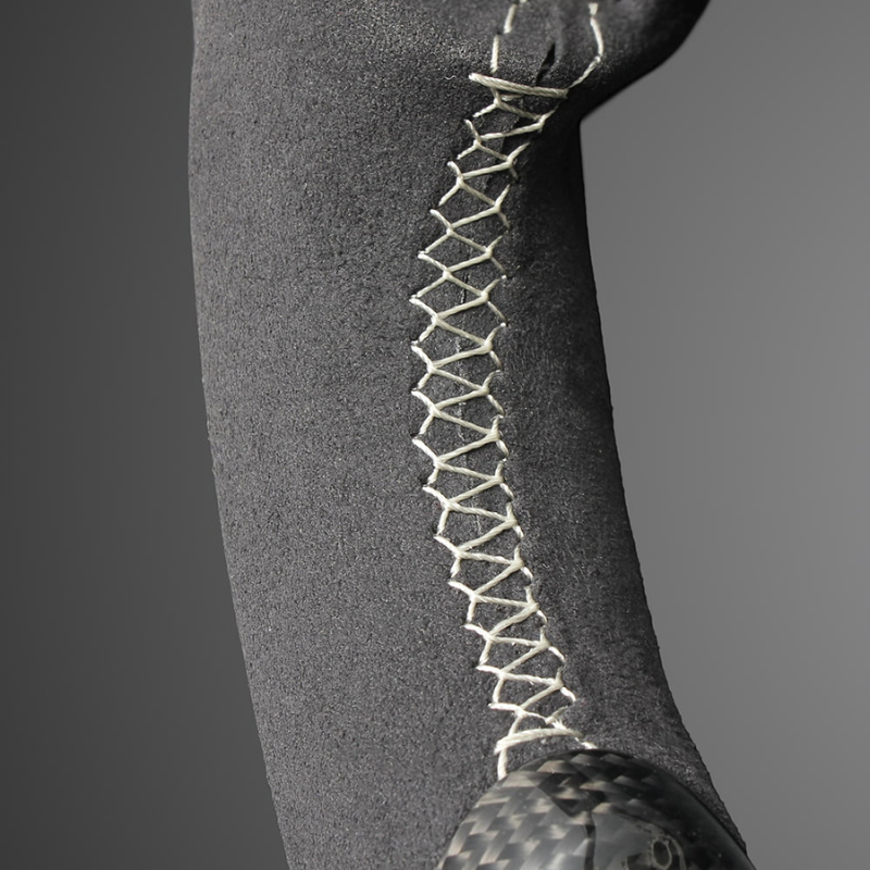 最上位モデル (艶有リアルカーボン×アルカンターラBK×シルバーステッチ) 純正交換ガングリップステアリング 86/GR86 ZN6/ZN8 H28/-R6/4 LS242