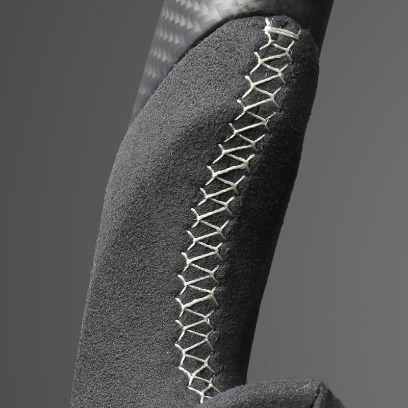 最上位モデル (マットリアルカーボン x アルカンターラBK x シルバーステッチ) 純正交換ガングリップステアリング 86/GR86 ZN6/ZN8 H28/-R6/4 LS243