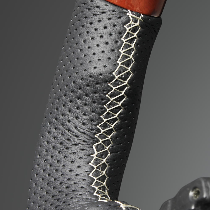 高品質の証ユーロステッチ採用 (茶木目 x シルバーステッチ) 純正交換ガングリップステアリング CR-V ZC8  R6/7- LS268