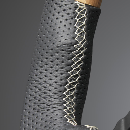 高品質の証ユーロステッチ採用 (マットアッシュブラウン x シルバーステッチ) 純正交換ガングリップステアリング ステップワゴン  RP系  R4/5-R6/8 LS269