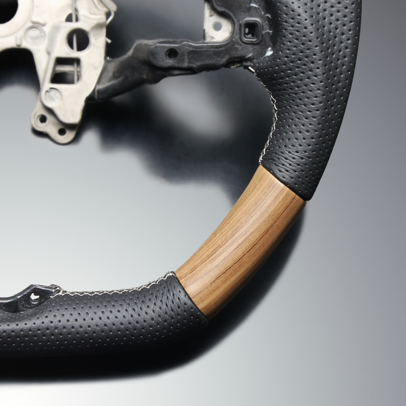 高品質の証ユーロステッチ採用 (マットアッシュブラウン x シルバーステッチ) 純正交換ガングリップステアリング ステップワゴン  RP系  R4/5-R6/8 LS269