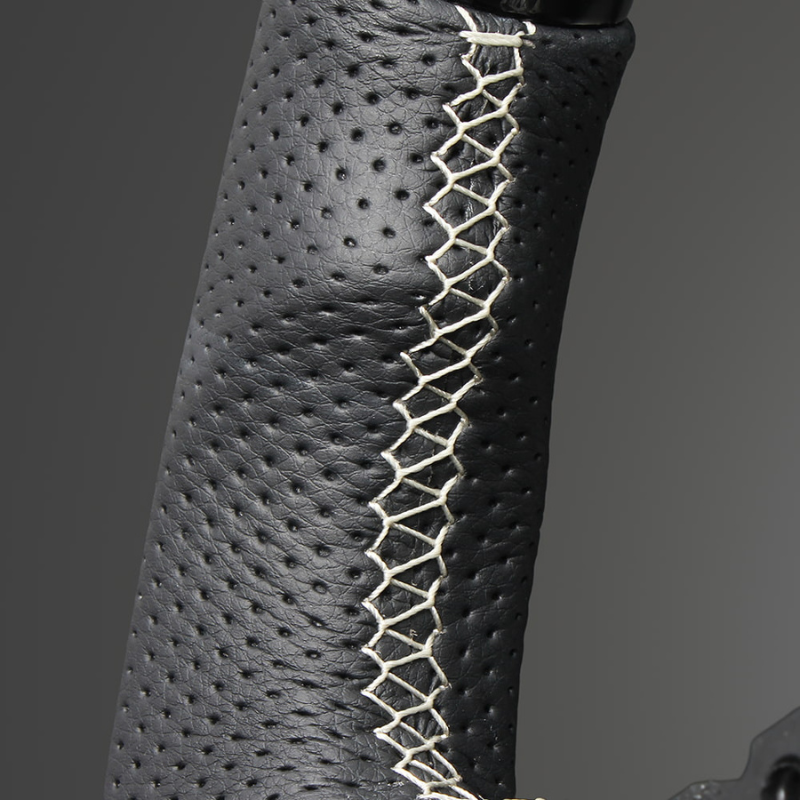 高品質の証ユーロステッチ採用 (ピアノブラックxシルバーステッチ) 純正交換ガングリップステアリング N-BOX/N-BOXカスタム JF5/6 R5/10- LS275