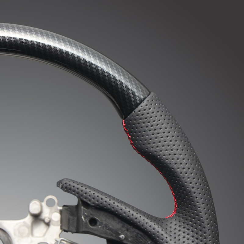 高品質の証ユーロステッチ採用 (カーボン調xレッドステッチ) 純正交換ガングリップステアリング N-WGN(カスタム含む)  JH3/4 R1/8- LS278