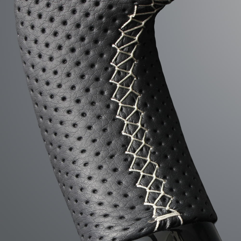 高品質の証ユーロステッチ採用 (ピアノブラックxシルバーステッチ) 純正交換ガングリップステアリング ハイゼットカーゴ S700系  R3/12- LS291