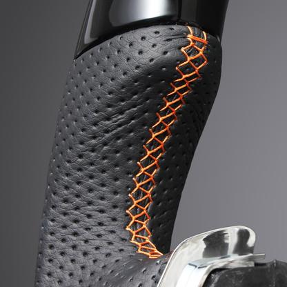 高品質の証ユーロステッチ採用 (ピアノブラックxオレンジステッチ) 純正交換ガングリップステアリング デリカD5 CV系 前期  H19/1-H30/12 LS295