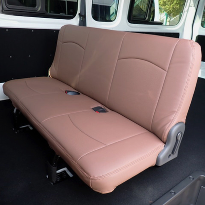 現行新型DX/EX リヤクーラー無 (ブラウン) クラッツィオシートカバー ジュニア Clazzio Jr キャラバン NV350 R7/9- EN-5657