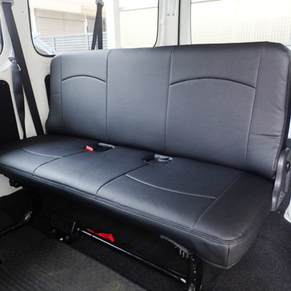 現行型 R7/12以降のNV200 (ブラック) シートカバーセット Clazzio Jr NV200 バネットワゴン M20 16X-3R R7/12- 3列シート/7人乗り用 EN-5216 新車に